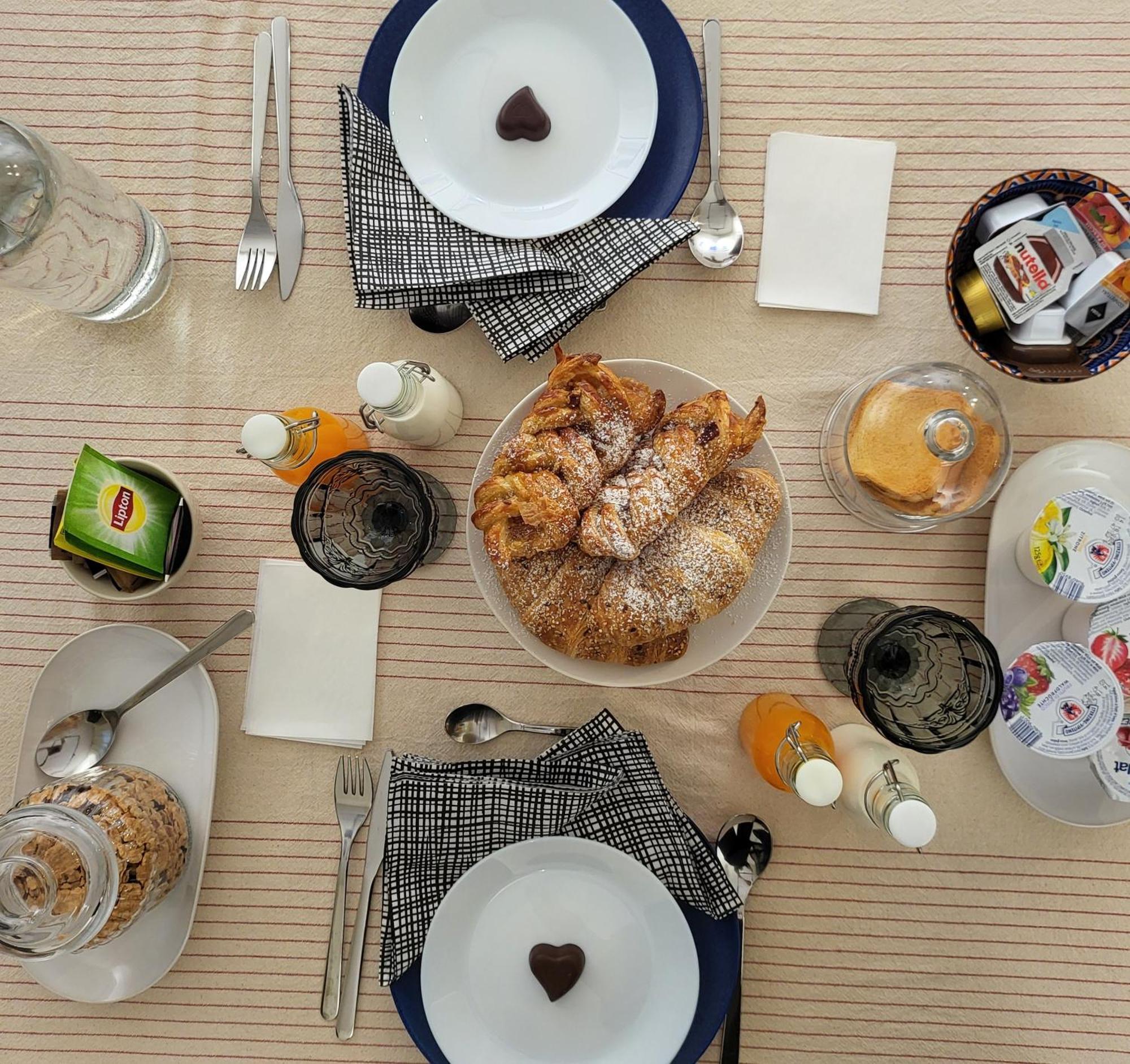 La Dimora Dell'Arte Bed & Breakfast Bari Ngoại thất bức ảnh